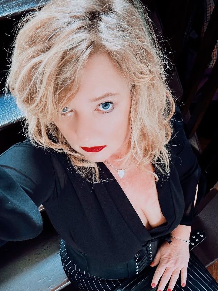 Mistress Scarlett Black - Professional Dominatrix Portrait